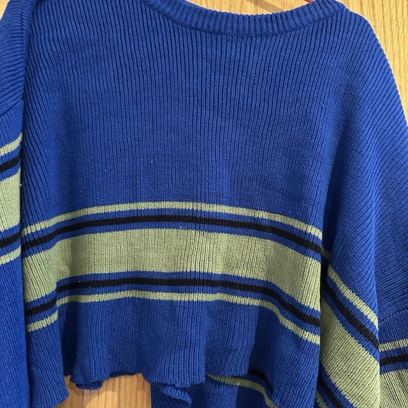 Retro Blues Knit Blue and Green Striped Cropped Sweater - Picture 2 of 4